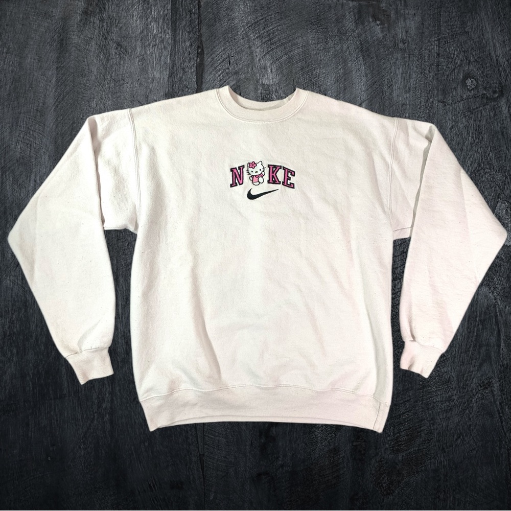 Nike Hello Kitty Custom Crewneck Sweatshirt Women’s Medium Light Pink Pullover - Picture 11 of 11
